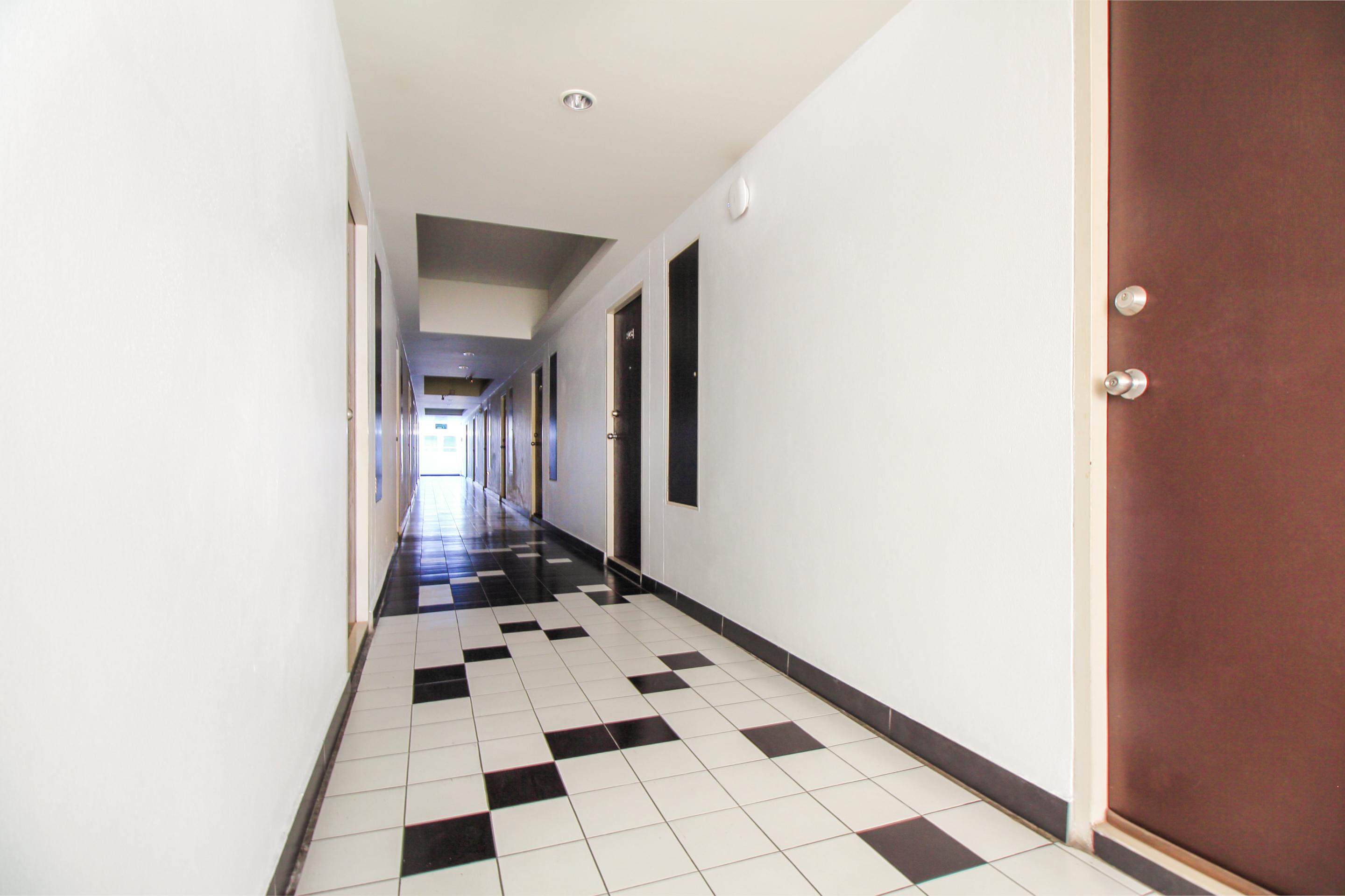 Ruan Plaisoi Apartment Bangkok Exteriör bild