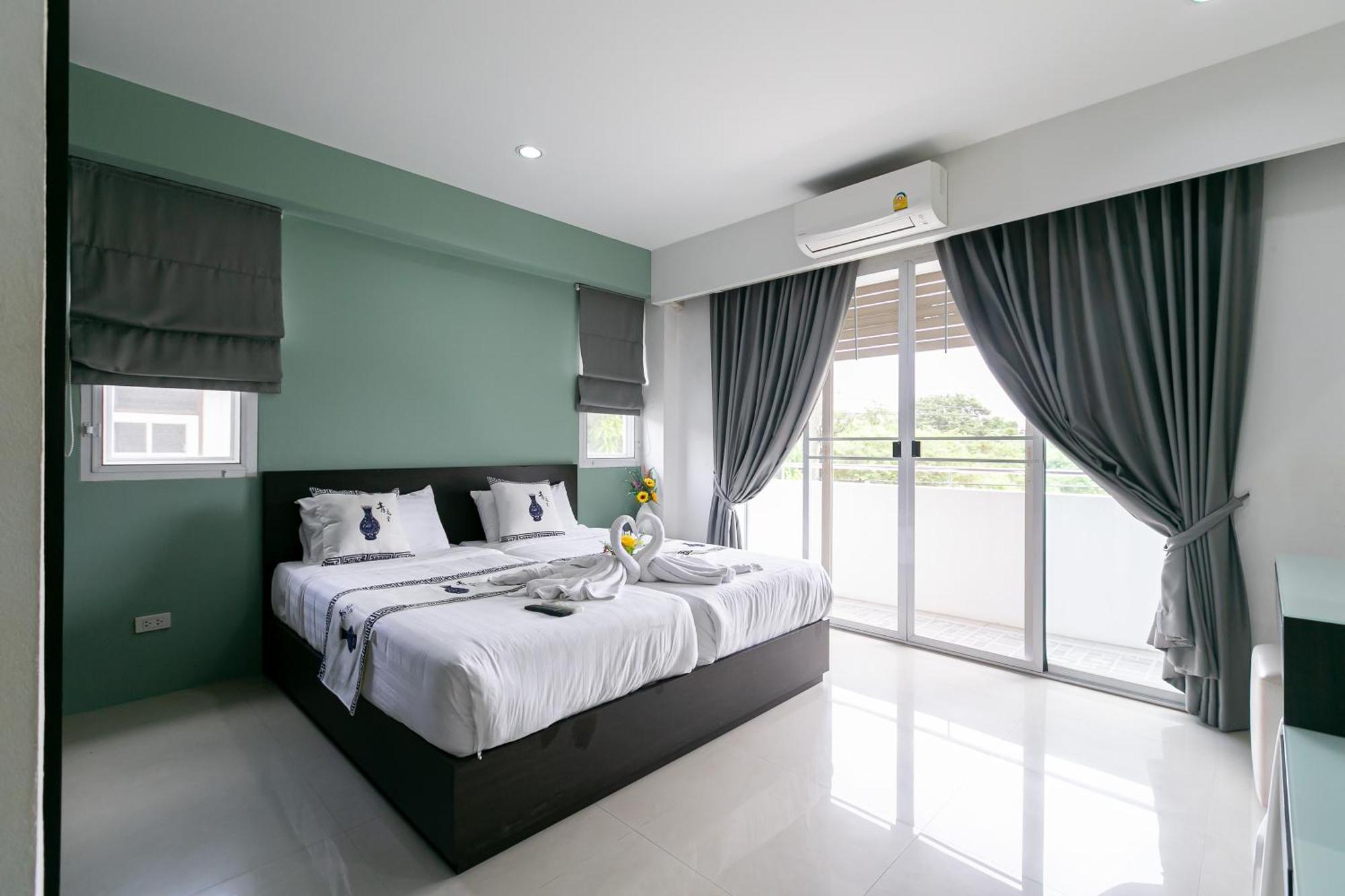 Ruan Plaisoi Apartment Bangkok Exteriör bild