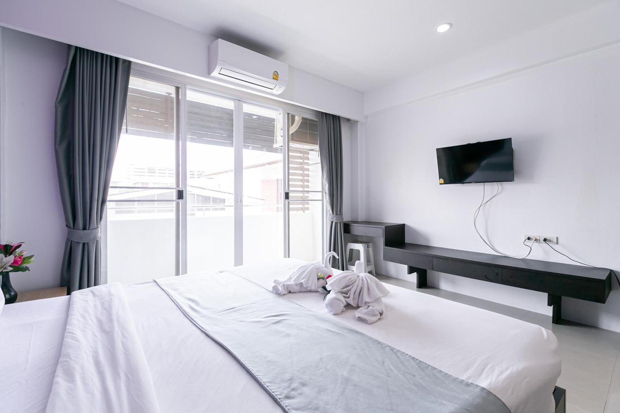 Ruan Plaisoi Apartment Bangkok Exteriör bild